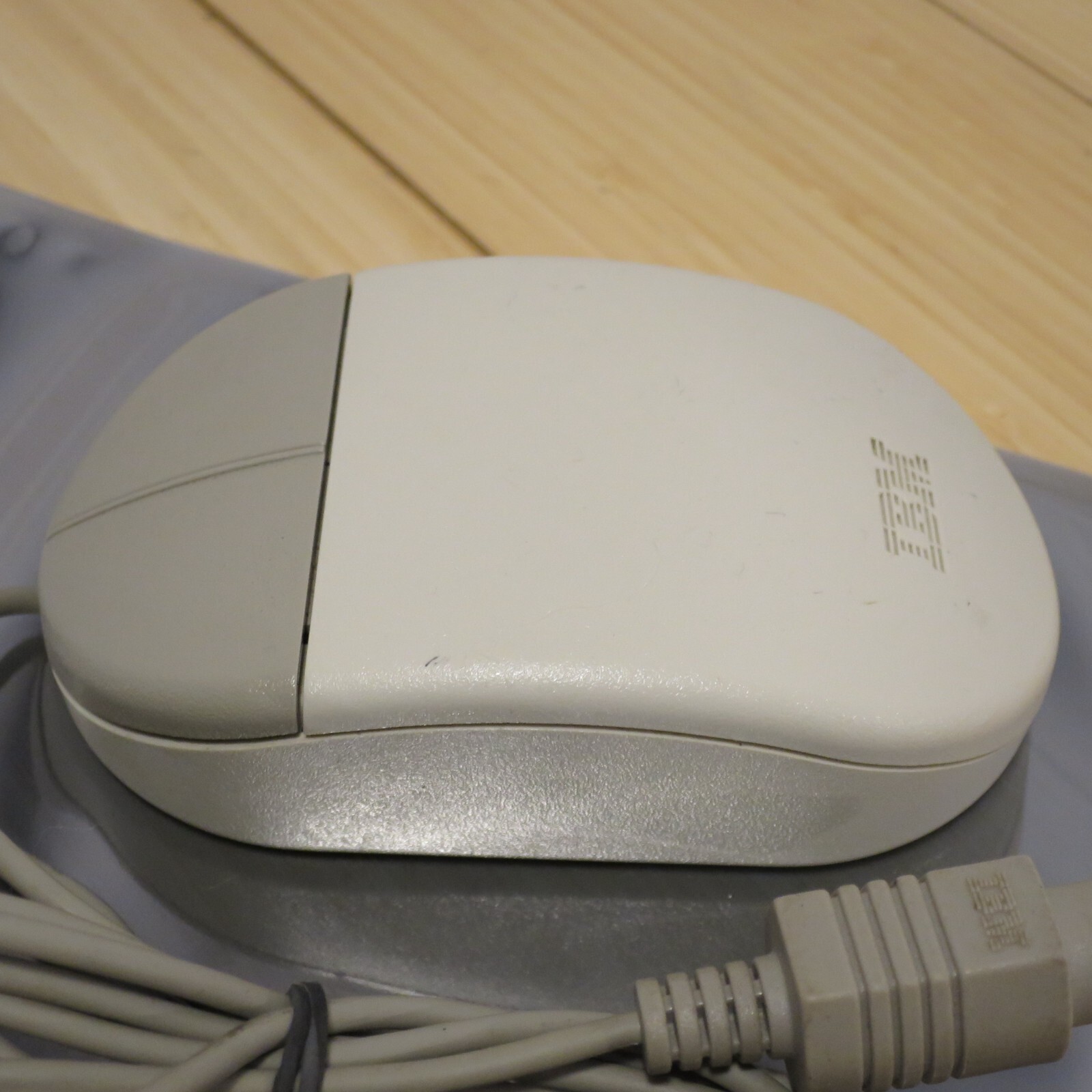 Original IBM Tank Mouse 96F9275 Wired 2 Button - Tested 05