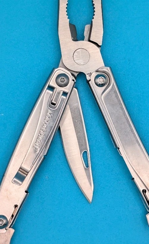 Leatherman Rev 3.8" Multi-Tool, Stainless!