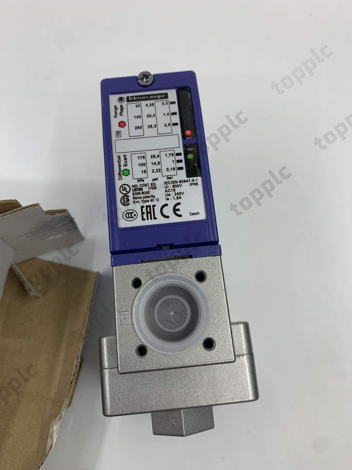 1PC NEW XMLB002A2S11  Schneider#