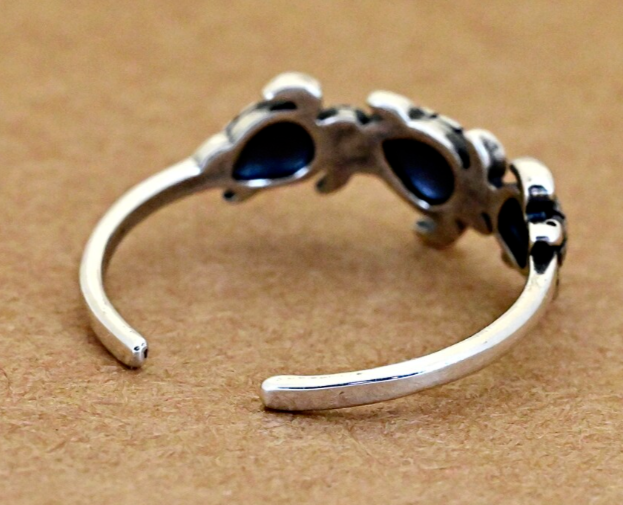 Daily Use Solid Metal ThreeTurtle Toe Ring For Womens White Gold Plated Silver
