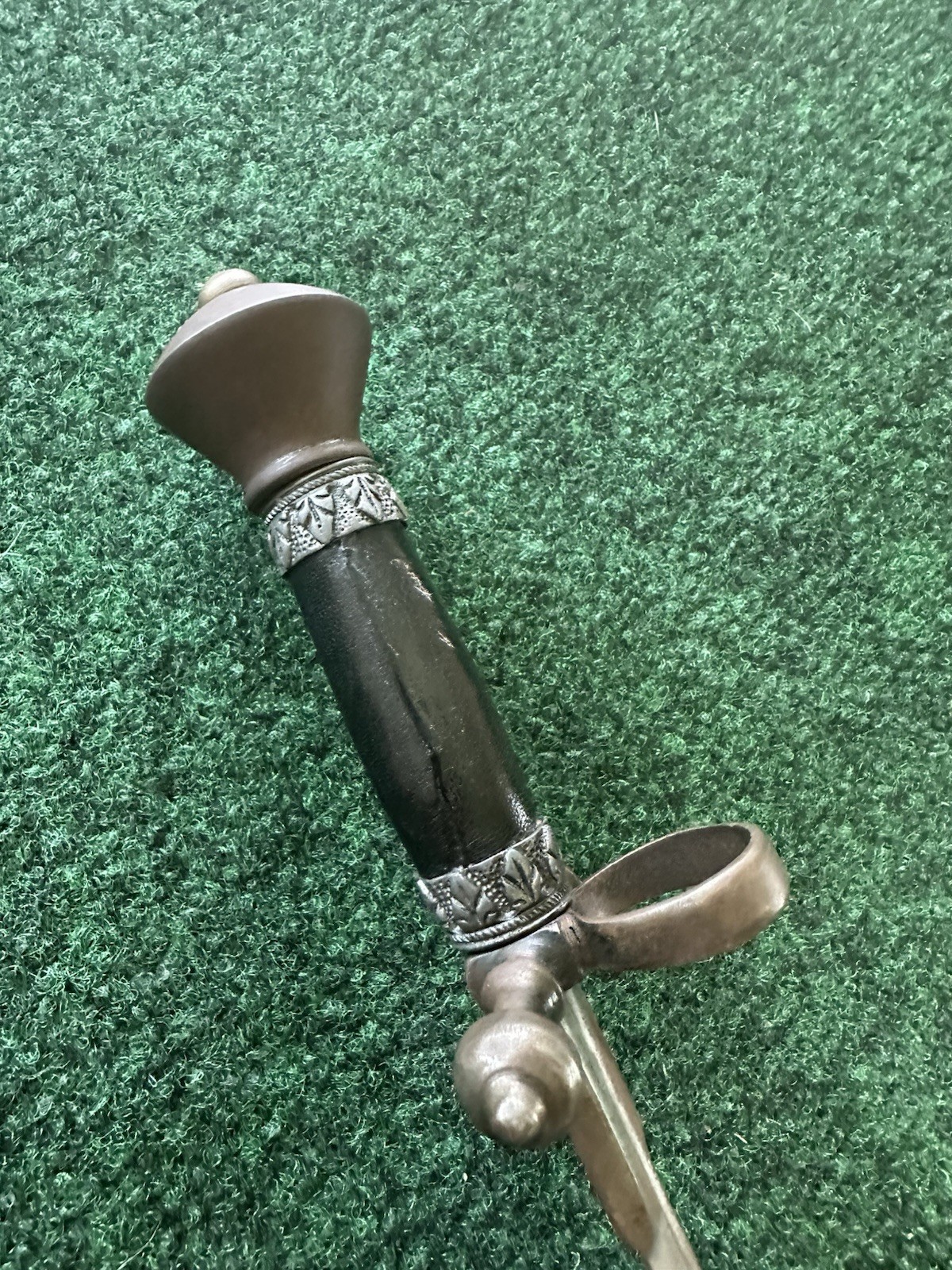 DEL TIN MADE PARRYING DAGGER