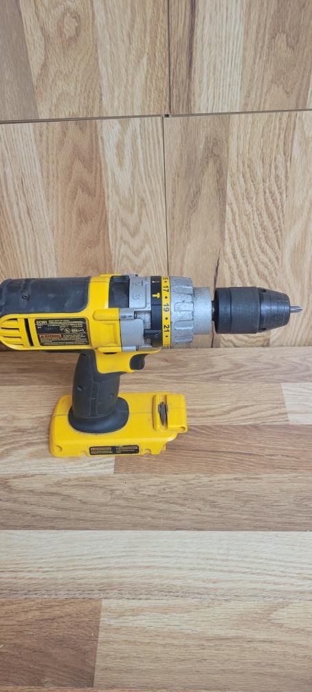 DEWALT DC901 (PSV014051)