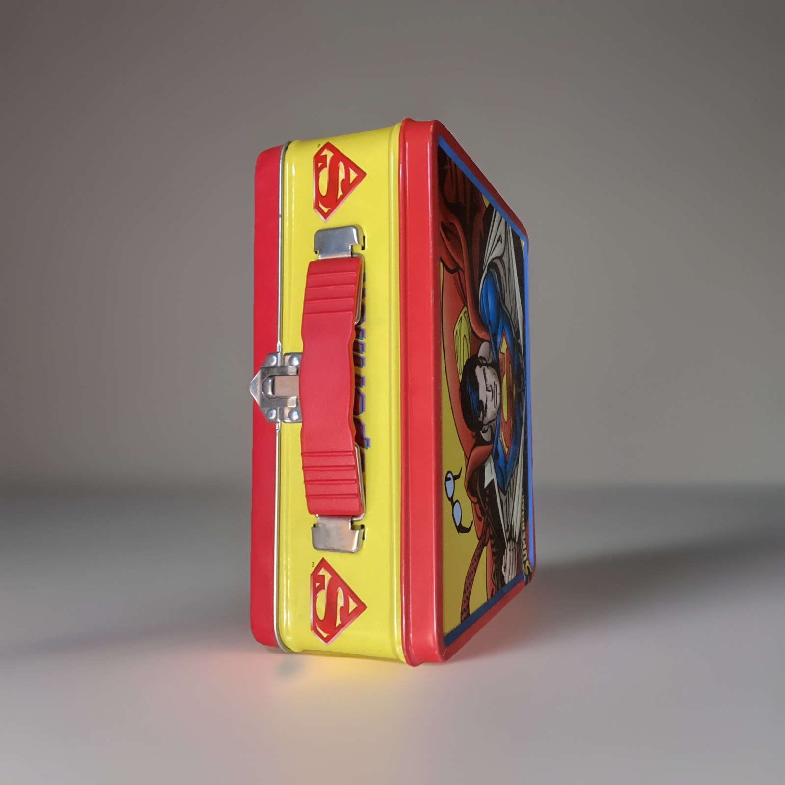 Superman 3D Embossed Lunch Box by The Tin Box Company DC Comics 2000