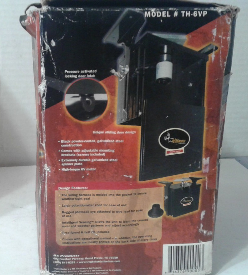 Wildgame Dusk/Dawn Feeder Kit 6 Volt open damaged box