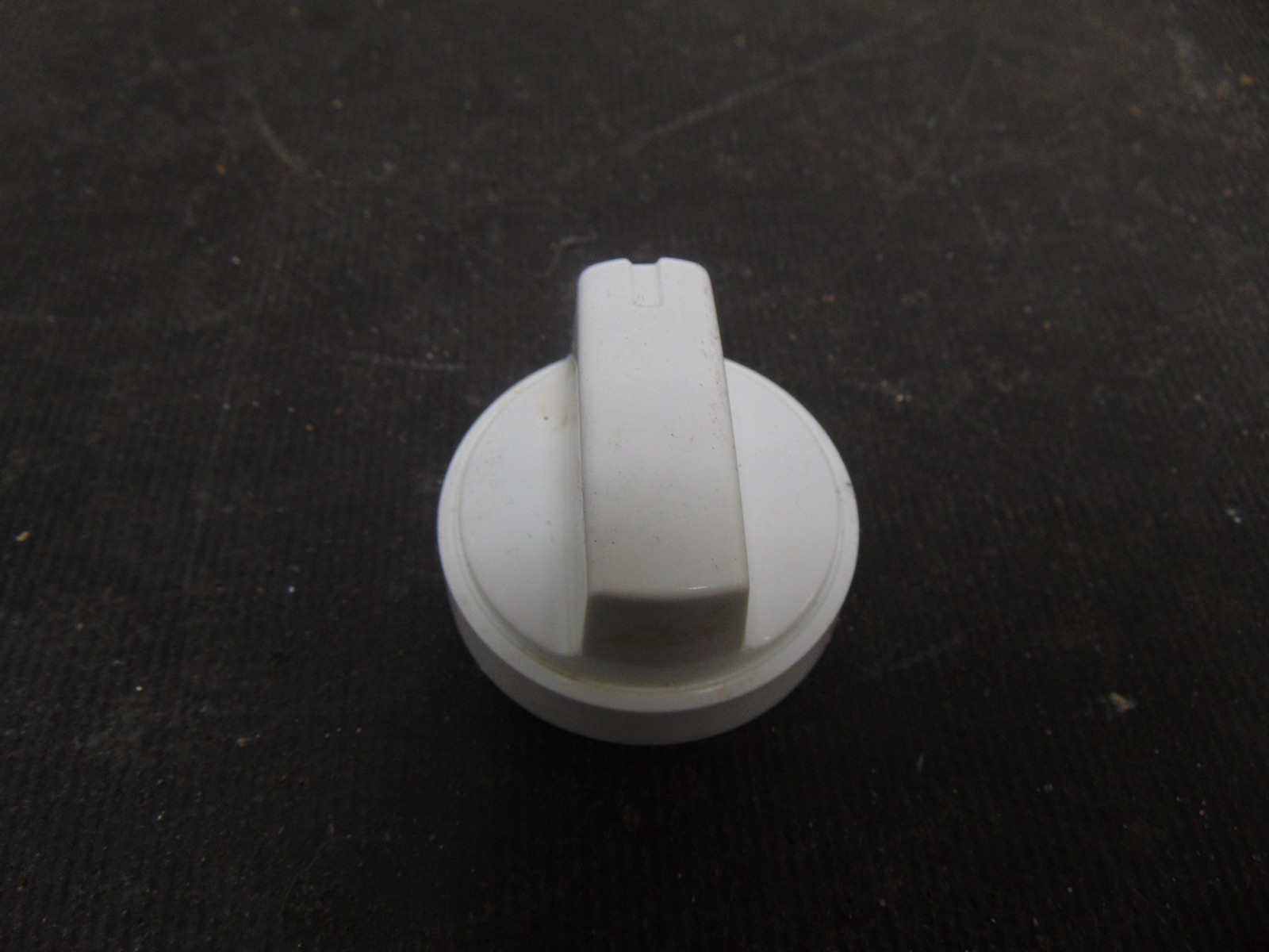 WB03X24952 GE Range JBS60DK1WW Control Knob