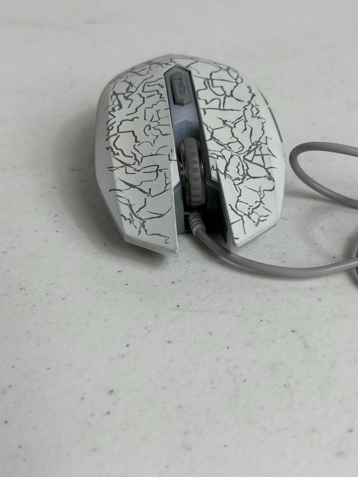 Kuiyn T6 Backlit USB Wired Ergonomic Gaming Mouse
