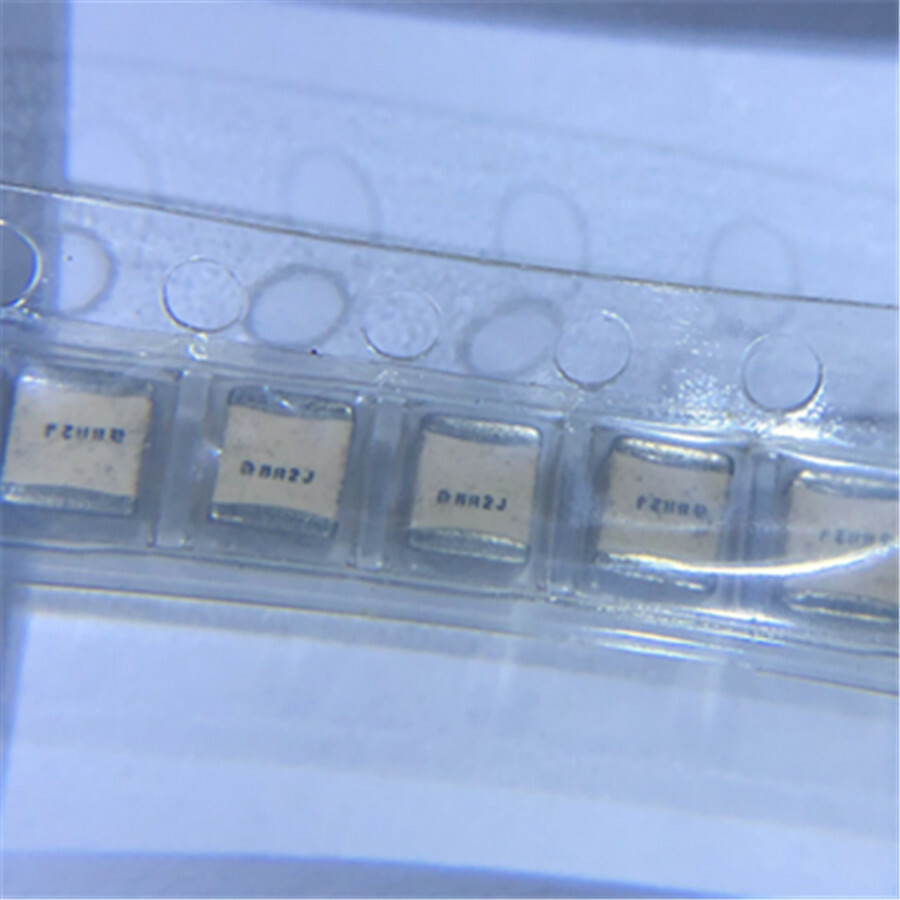 ATC 100B8R2 RF Porcelain Superchip Multilayer Capacitors 8.2pF 500V 10PCS