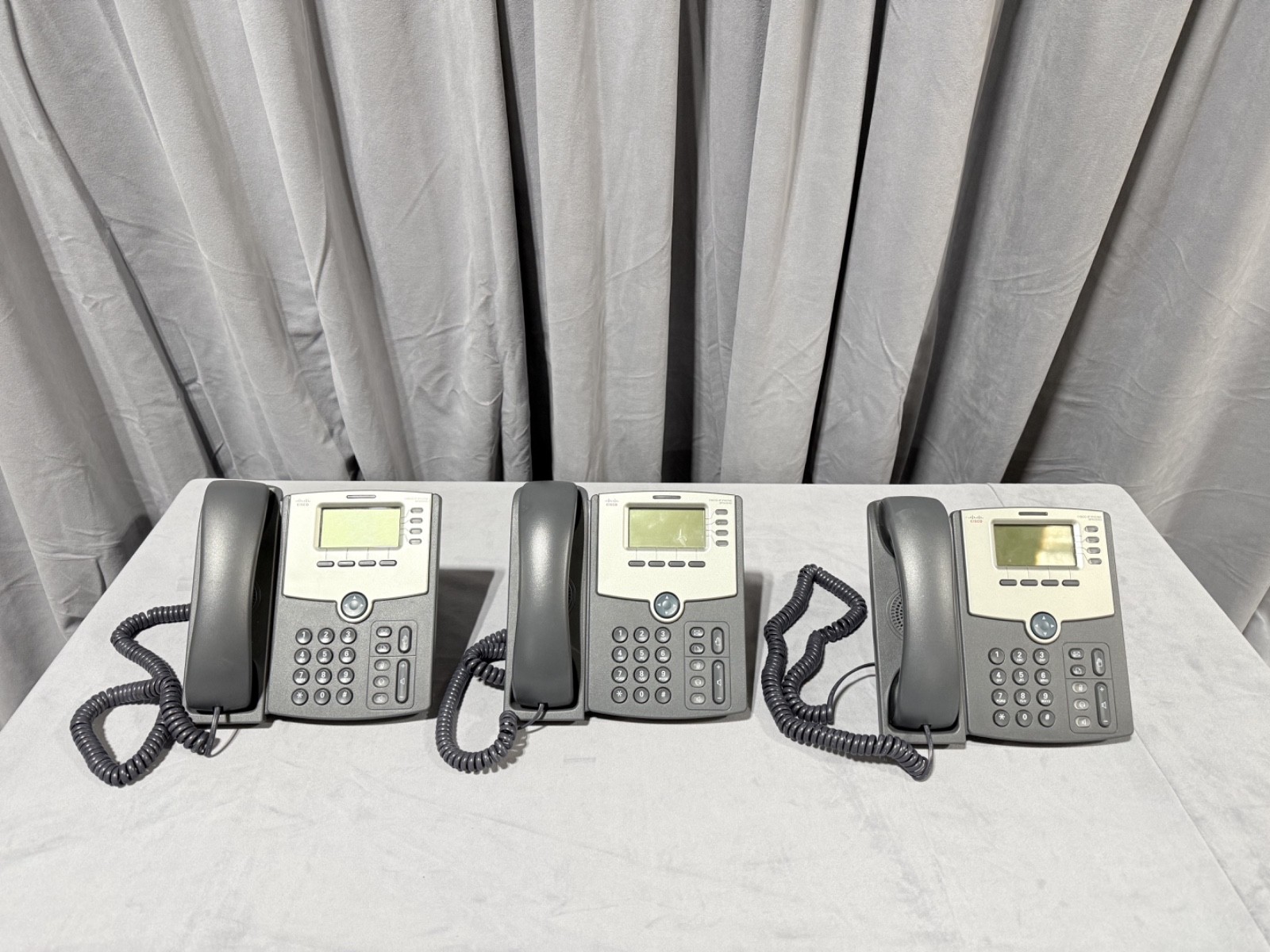 Cisco SPA 504G 4-Line, 2-Port Switch PoE IP Phone - Lot of 3