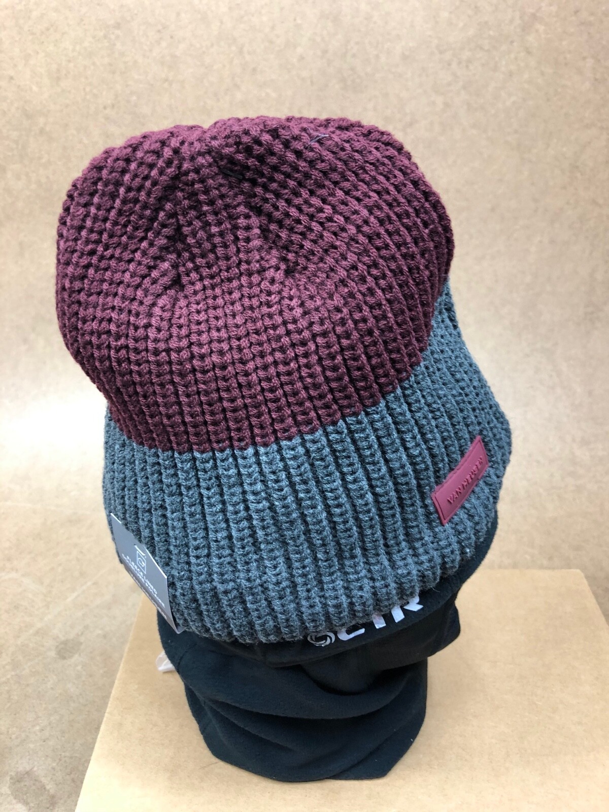 Van Heusen Fleece Lined Beanie - HVH8-3405 - Burgundy/Gray - One Size - NWT