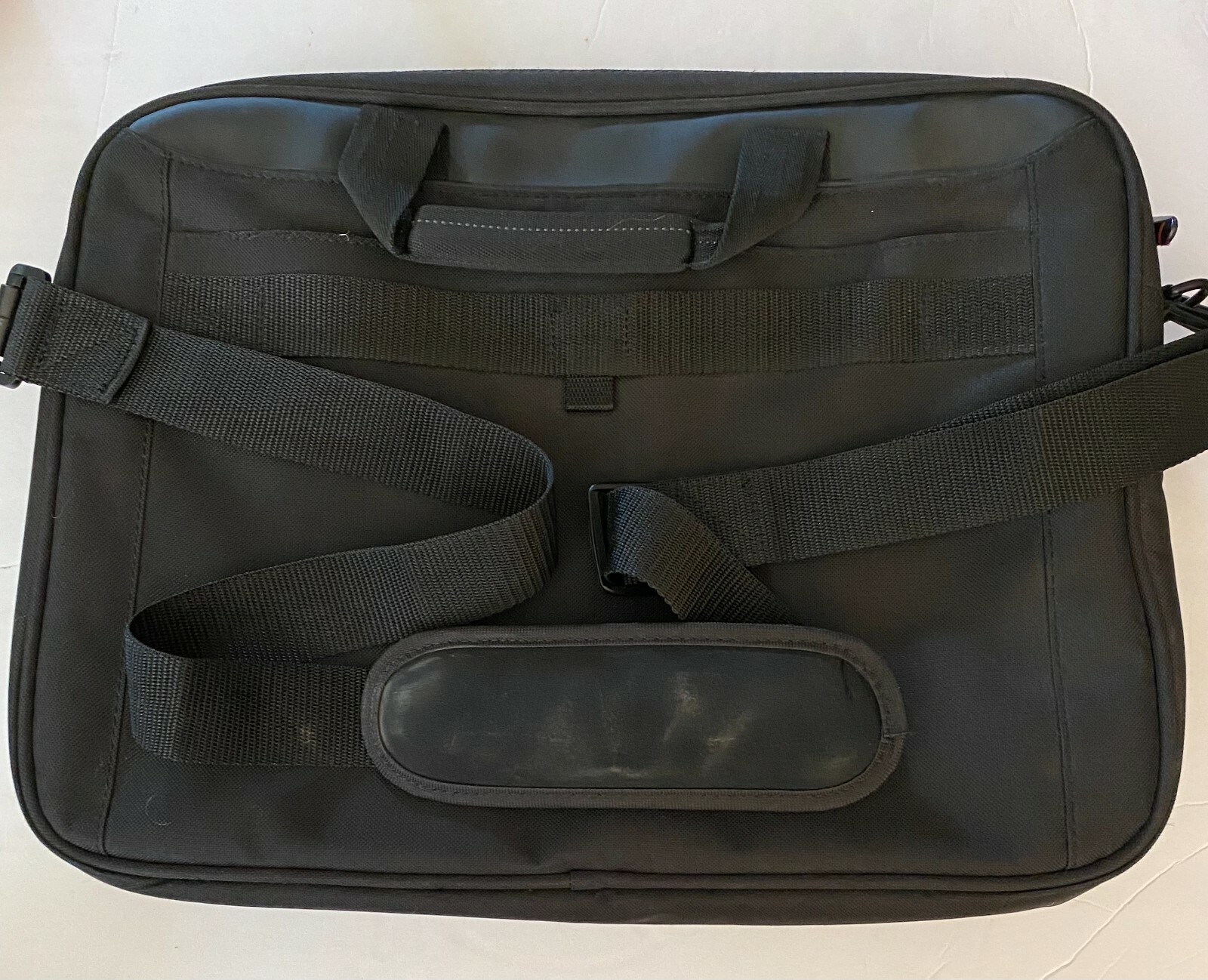 Targus laptop bag 17" Shoulder Strap Red Stripe