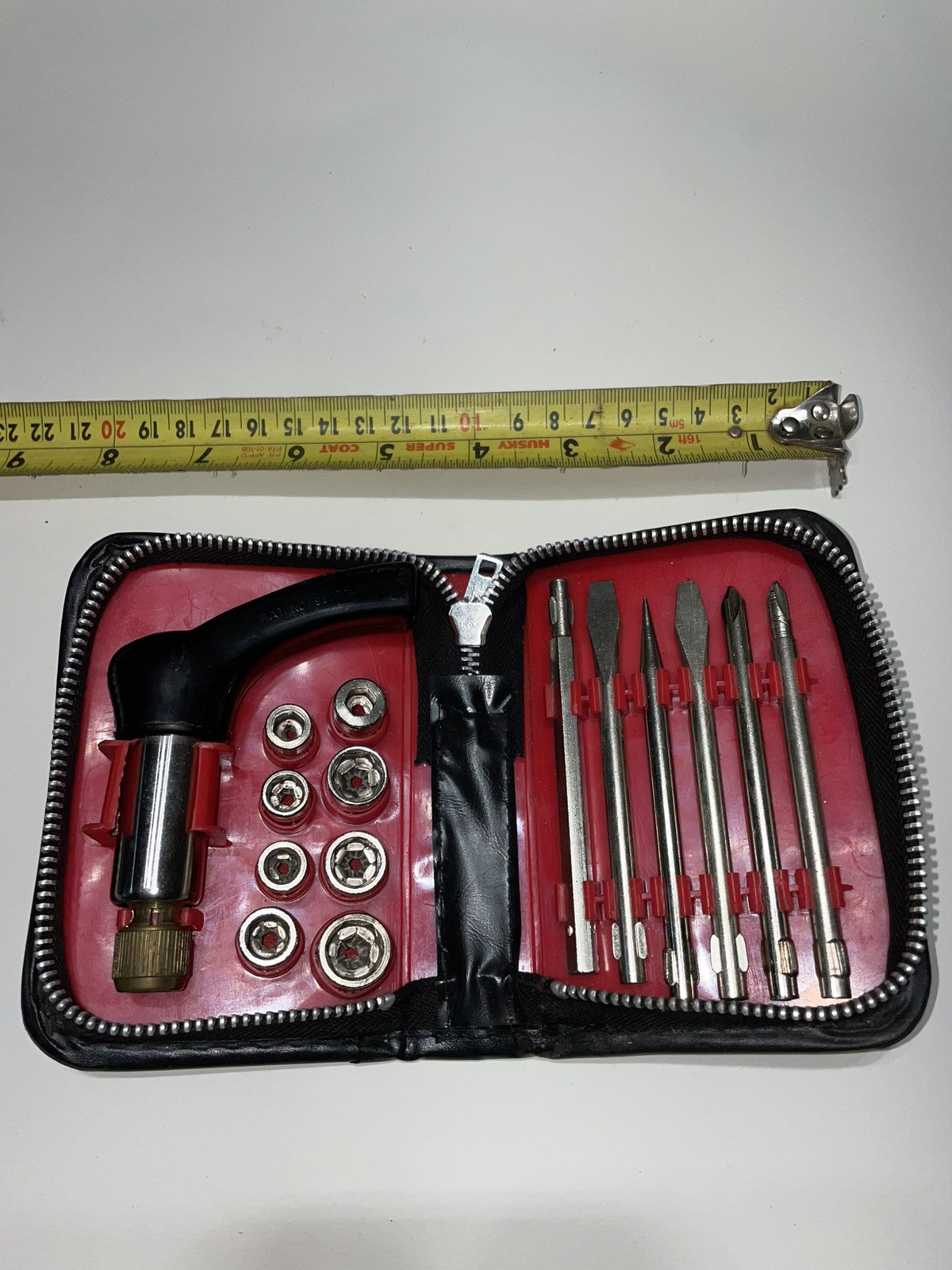 Vintage PC World Tool Kit - Computer