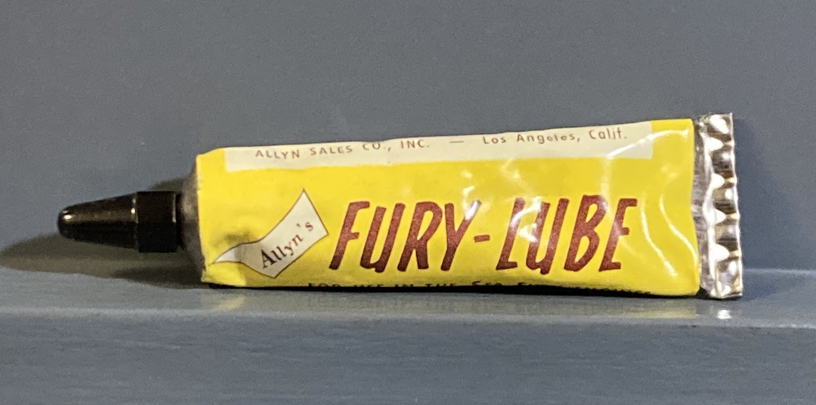 Allyn's Sea Fury outboard motor lube - one tube
