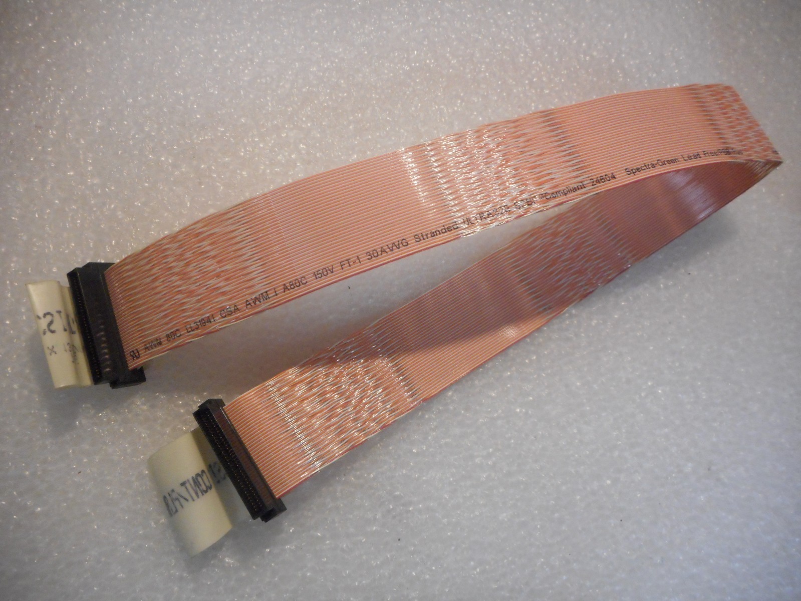 Genuine Dell 25 inch HD68 68-pin SCSI Hard Drive Cable THA01 7G085