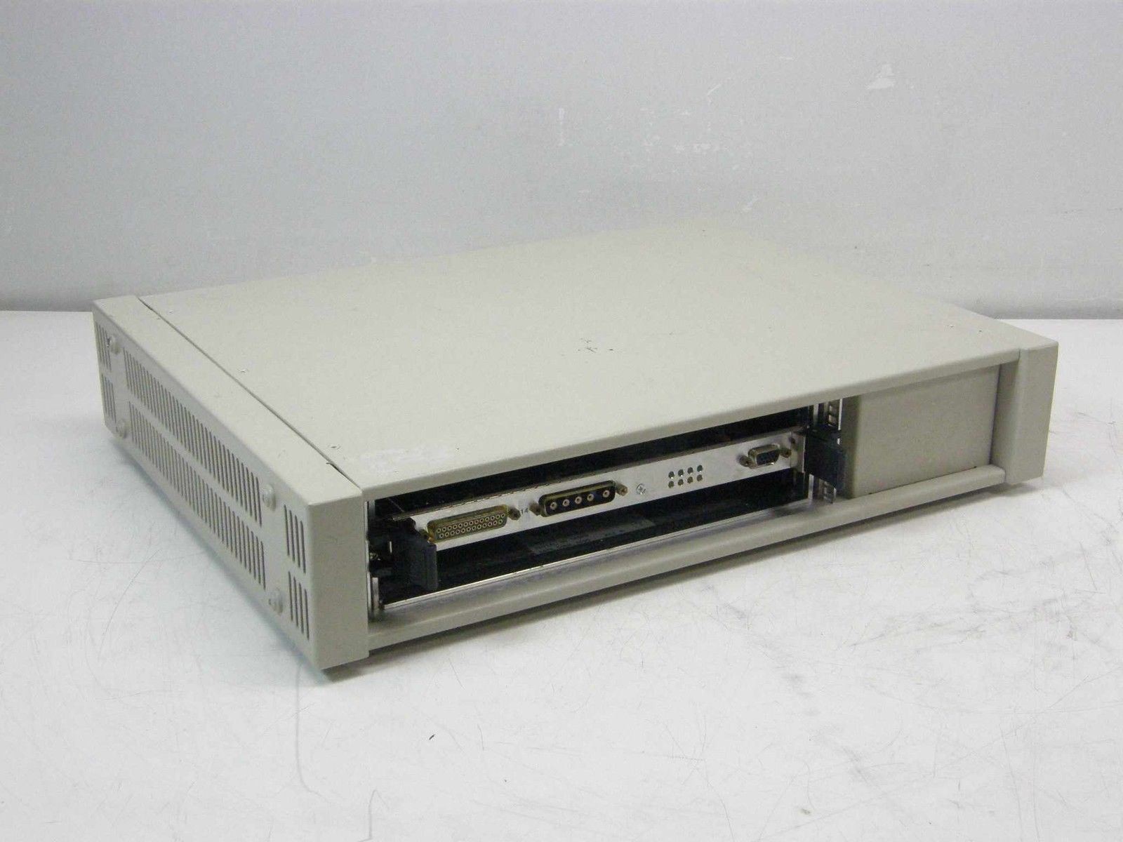 Hybricon 078-360 Reference Board Test Module VME Chassis Card Cage Assembly