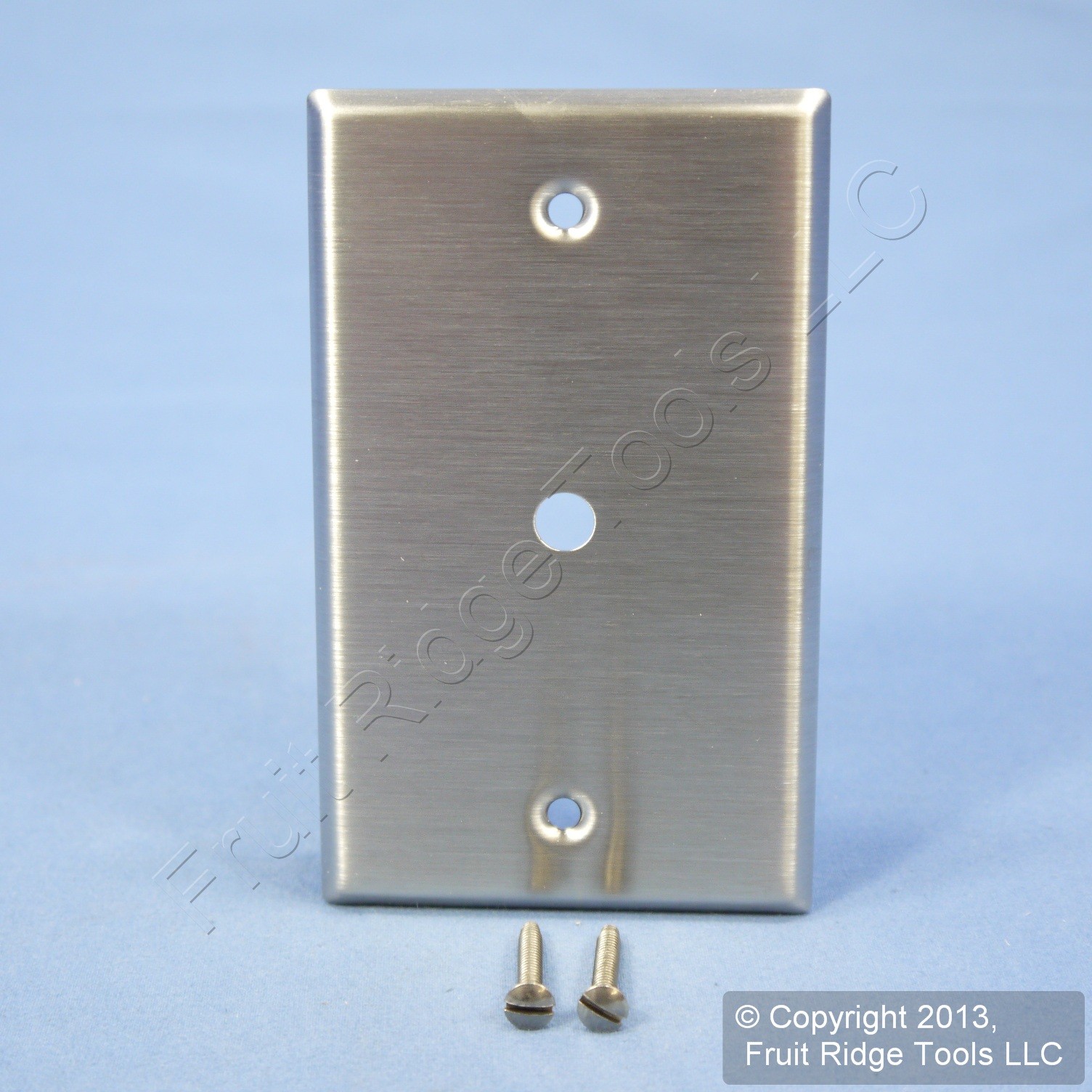 Leviton 84013-40 Stainless Steel 1-Gang .312" Telephone Cable Cover Non-Magnetic