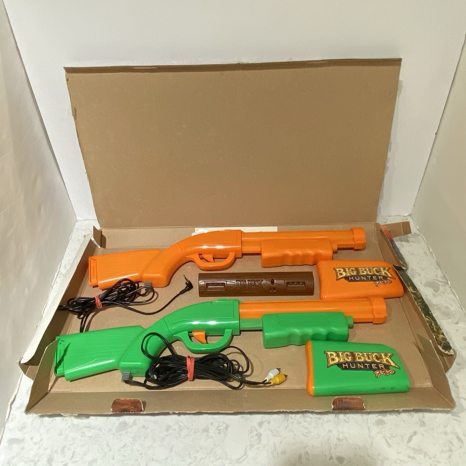 Big Buck Hunter Pro 2 Gun Multi-Player Plug & Play TV Arcade Game Works