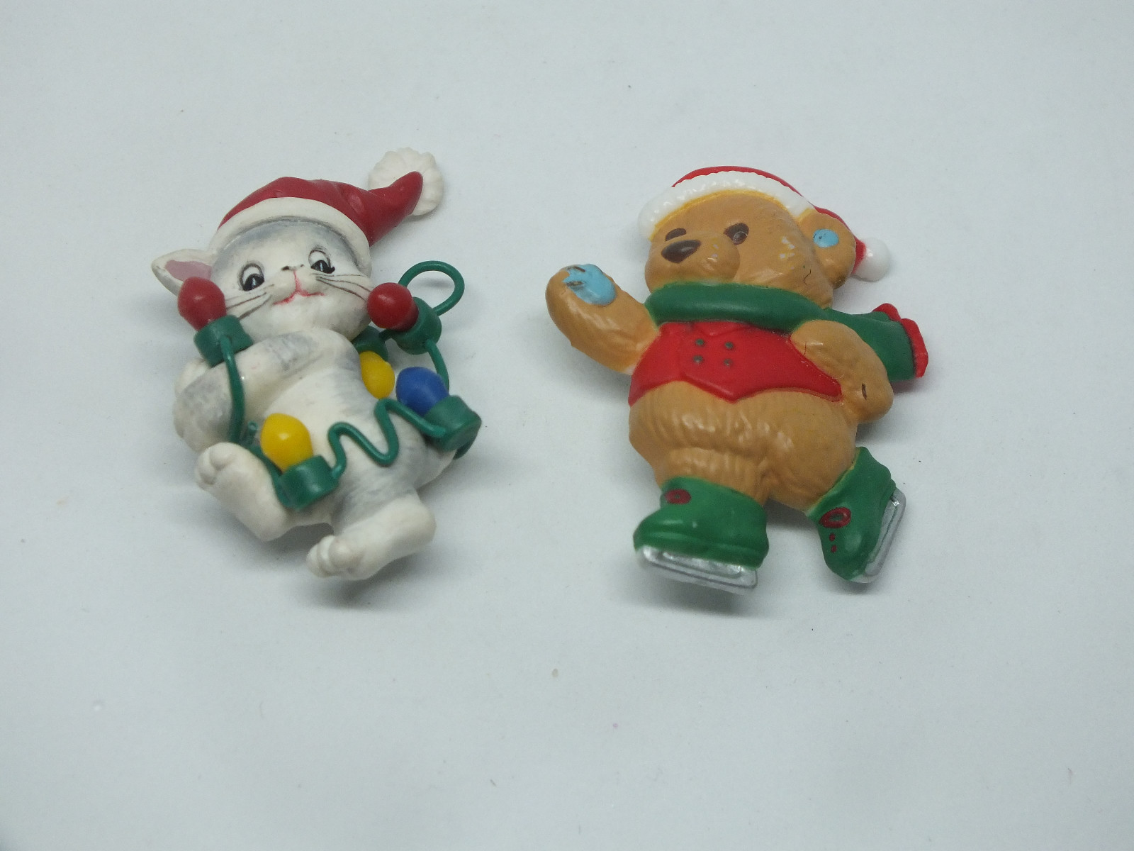 Beautiful Brooch Pin Set 2 Christmas Mouse Skating Santa Bear 1 1/2" CUTE