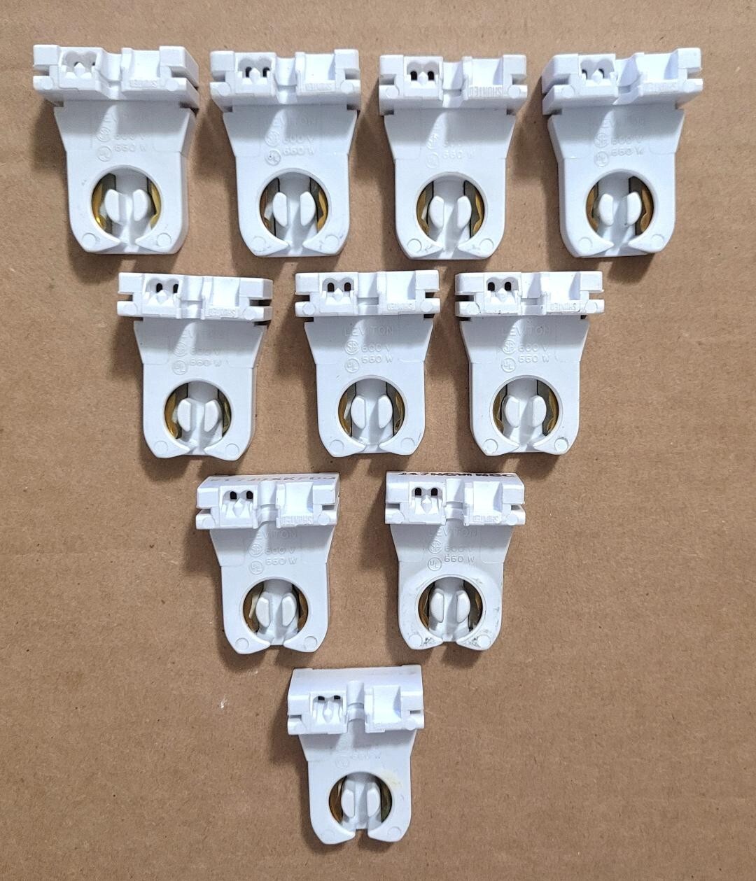 10 PCS LEVITON FLUORESCENT LAMP HOLDER LIGHT SOCKET G13 Base T8 T12 Medium 13351
