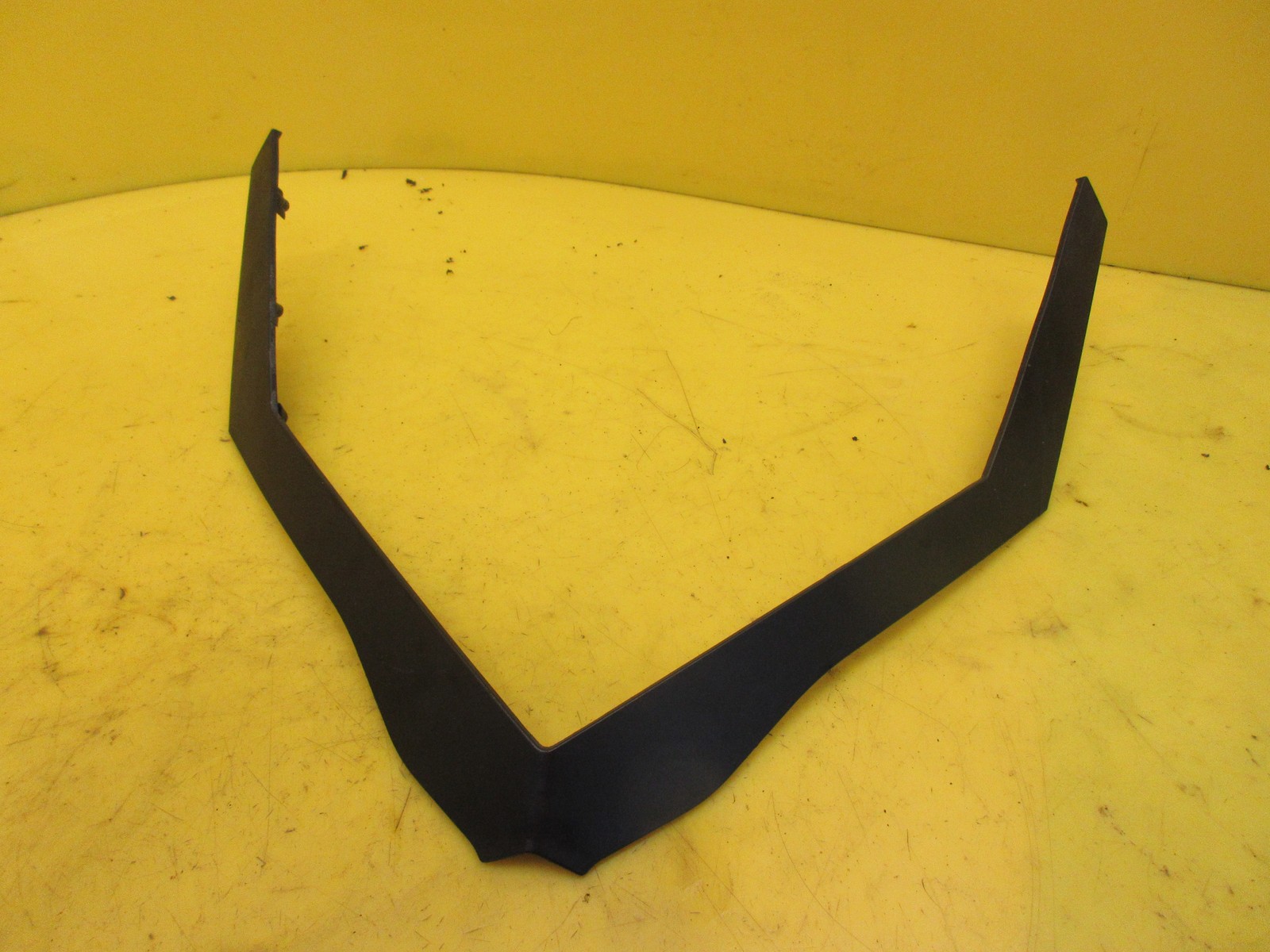 2008-2012 OEM SKI-DOO SKIDOO MXZ RENEGADE SUMMIT WINDSHIELD WIND SHIELD TRIM