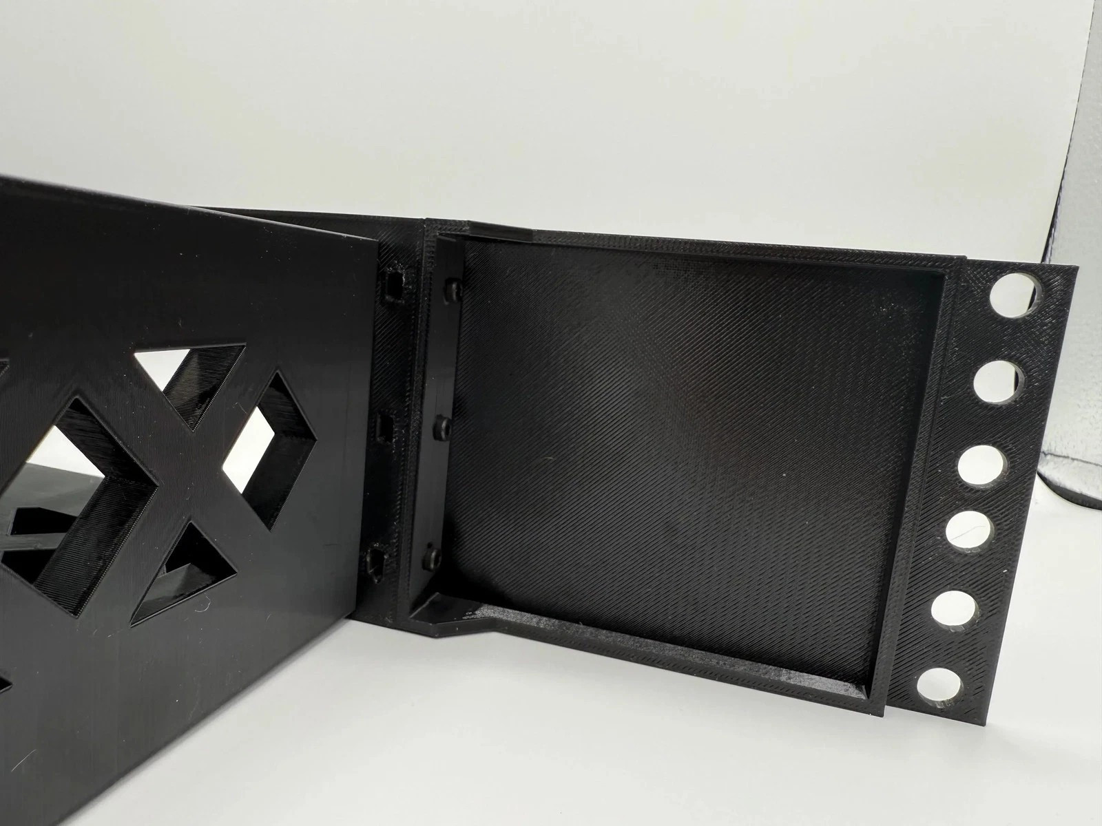 Spectrum Modem 2U 19 inch Rack Mount includes keystone jack