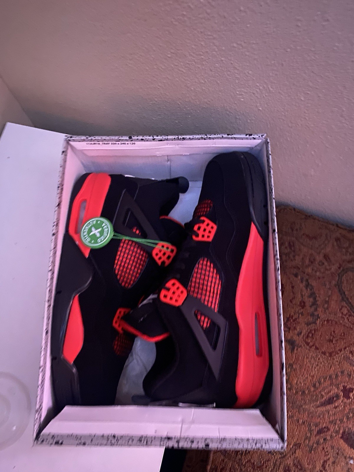 Jordan 4 Retro "Red Thunder"