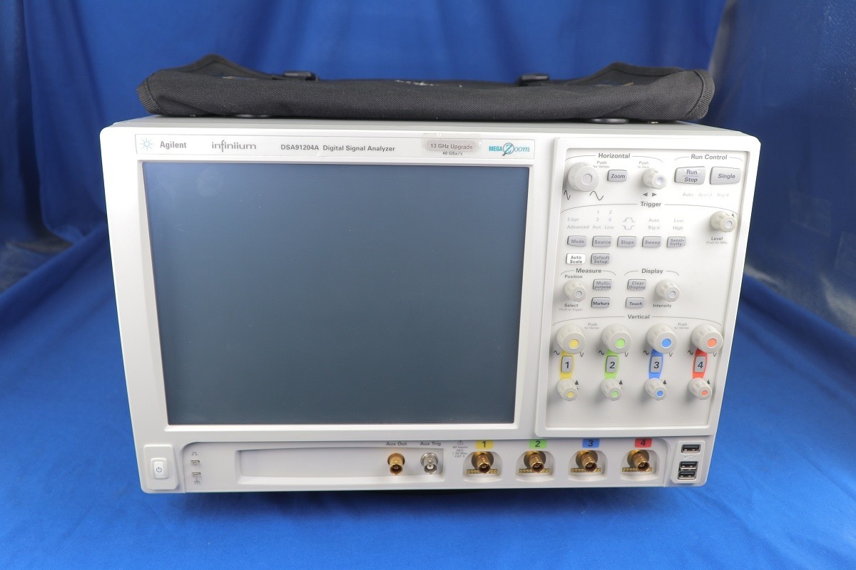 Agilent DSA91304A Oscilloscope Digital Win 7 opt 077/009/014/040/DSA/800/805/OS7