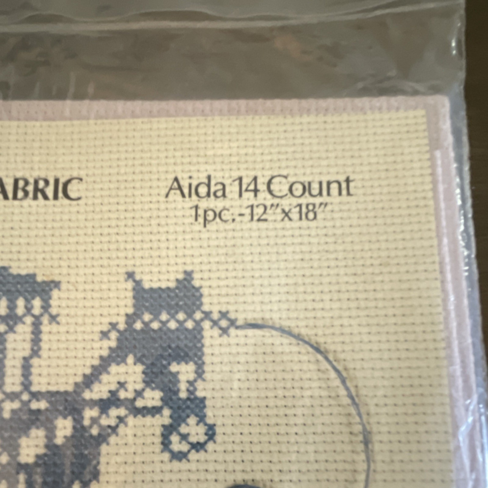 Charles Craft Aida Cloth 14 Count Lilac Sheet for Cross Stitch Blank