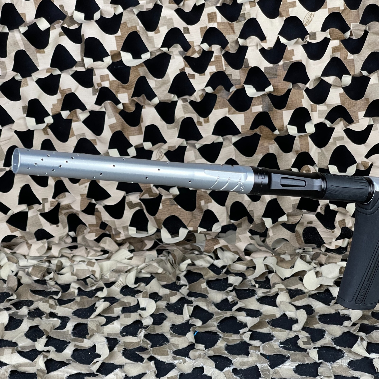 NEW Planet Eclipse Geo R5 Paintball Gun - Light Trooper (Silver/Black)