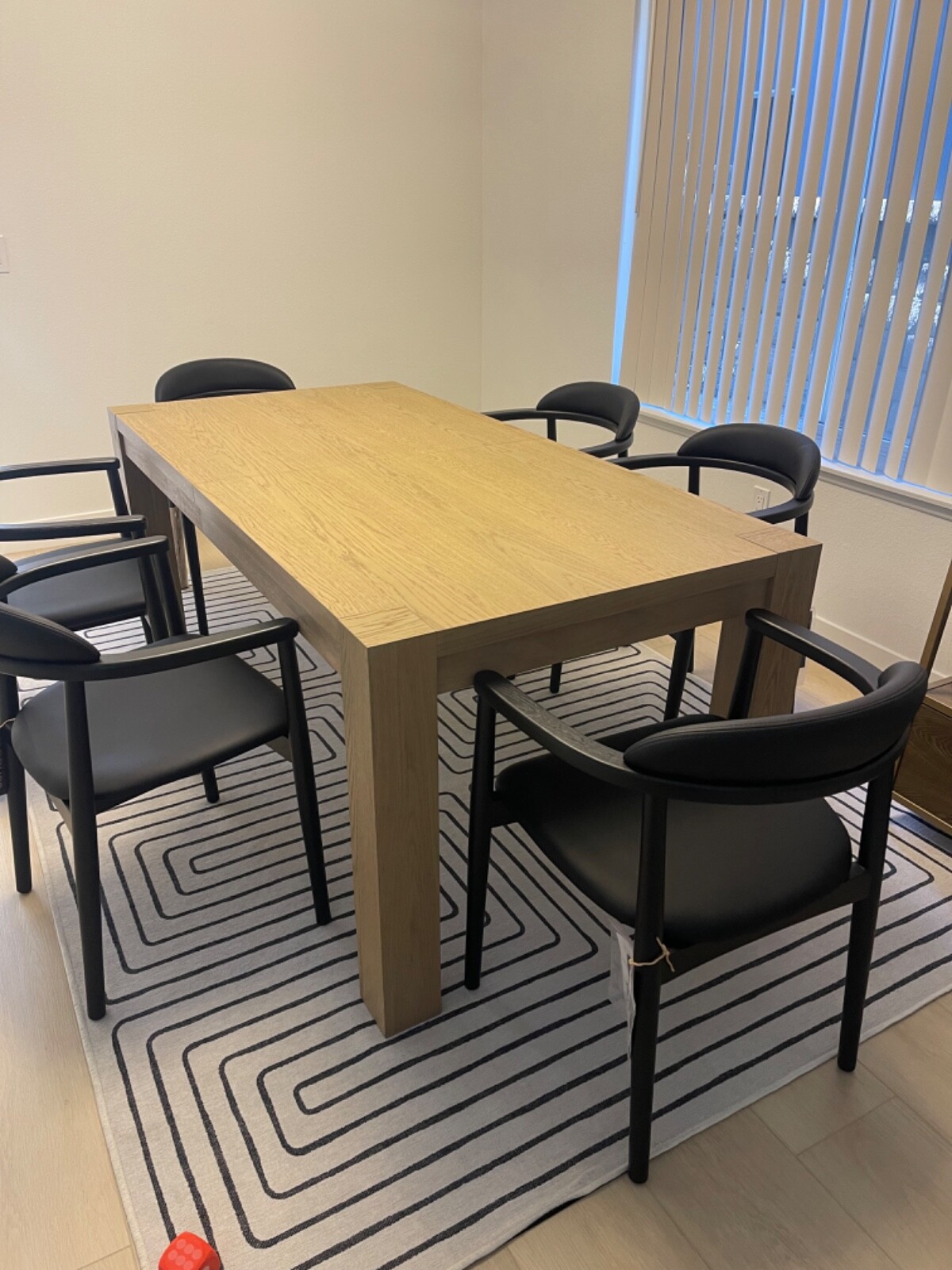 adler extention dining table