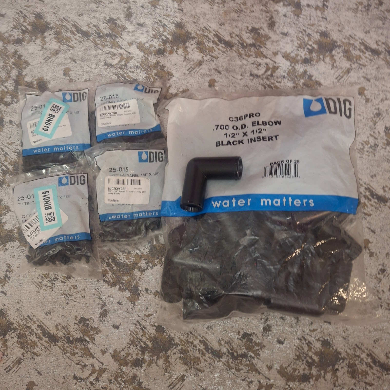 DIG C36PRO 1/2" x 1/2" Elbow w/ DIG 25-015 Barb Fitting Reducers 1/4" x 1/8" Lot