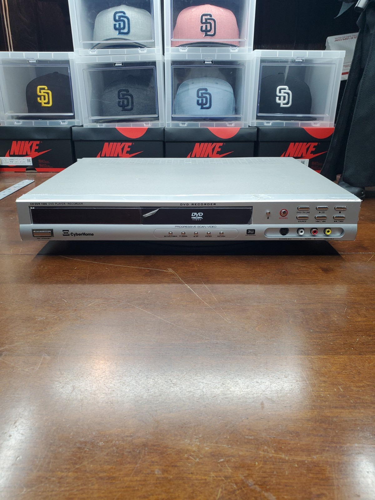 Cyber Home CH-DVR 1500 Good Working Condition!!! No Remote. Has Cord