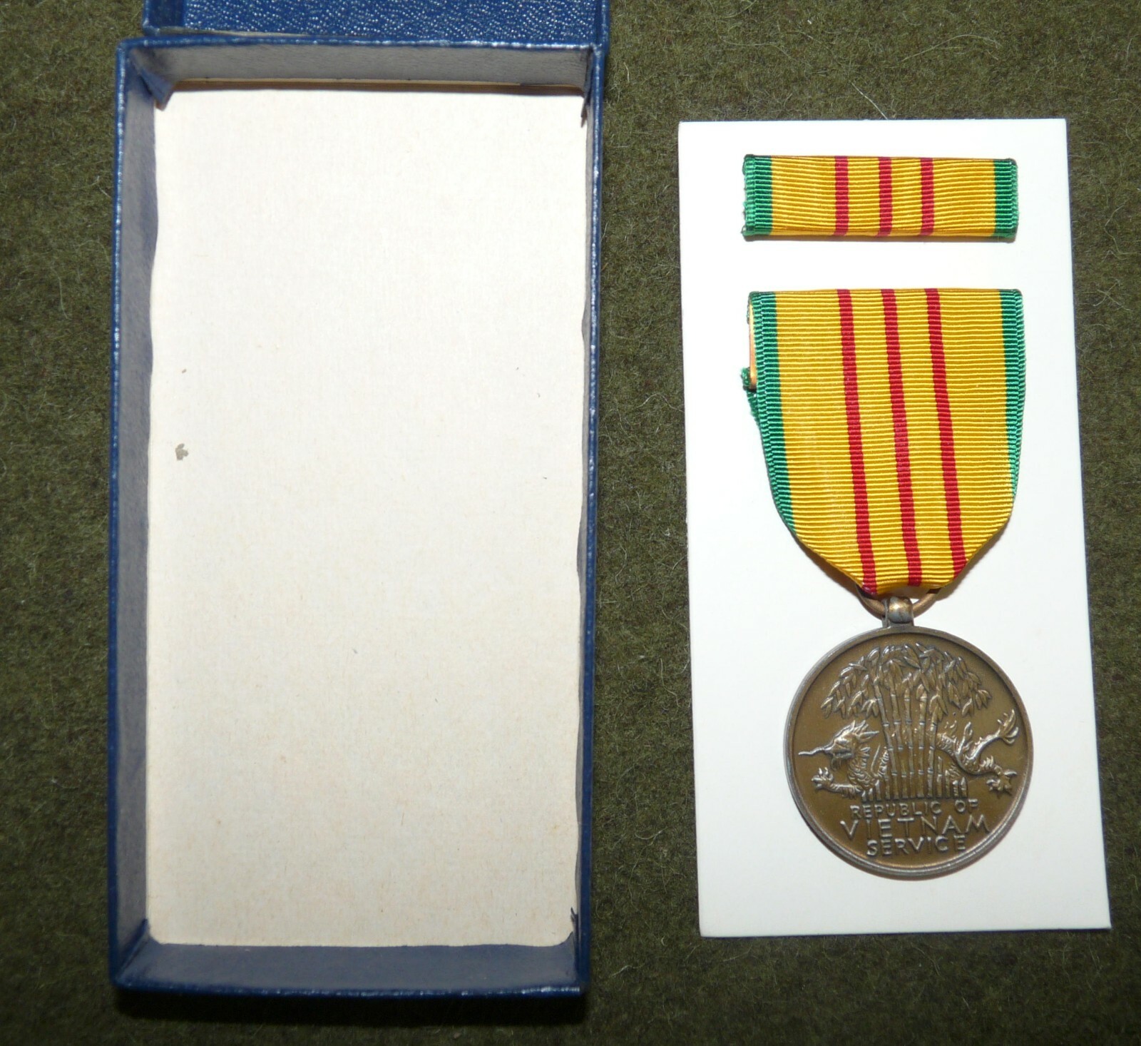 US Military Issue Vietnam Service Boxed Medal Set - New in Box (1968 Dated)