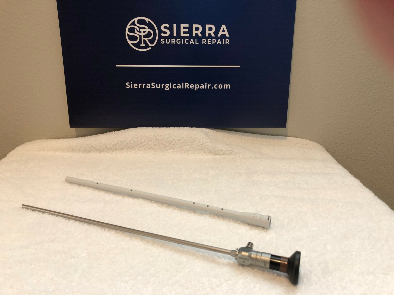 Karl Storz Hopkins II 26046 FA 45 degree Laparoscope w/ casing sleeve