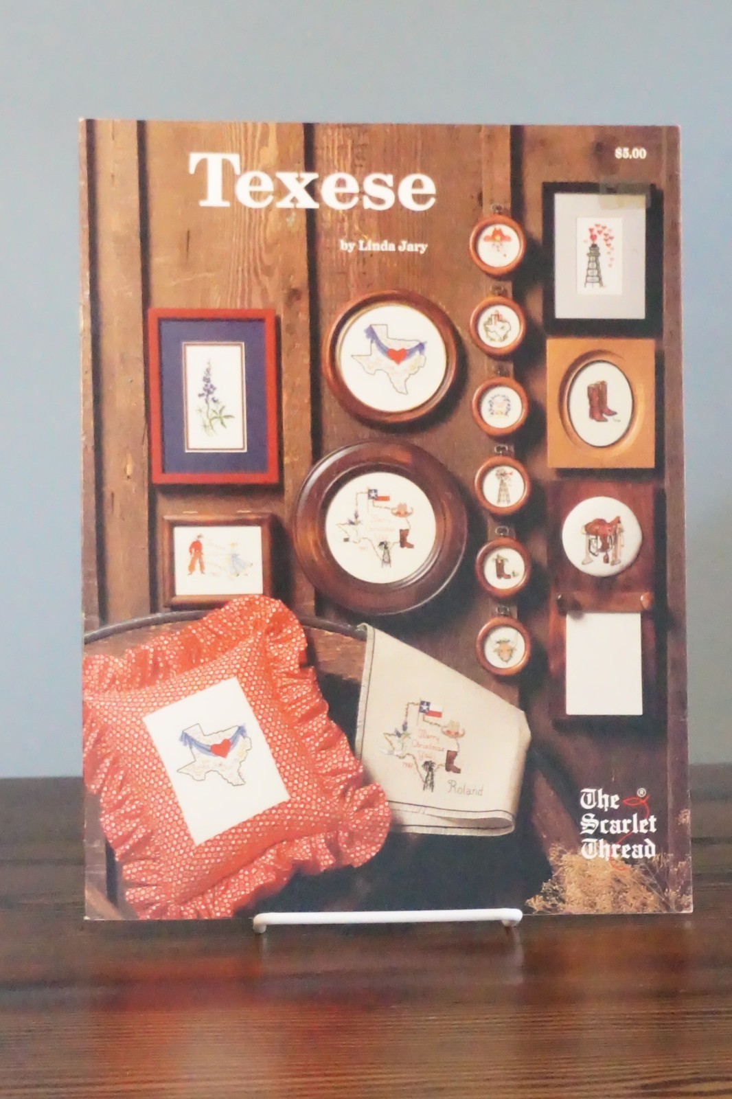 Texese by Linda Jary 1980 Staplebound