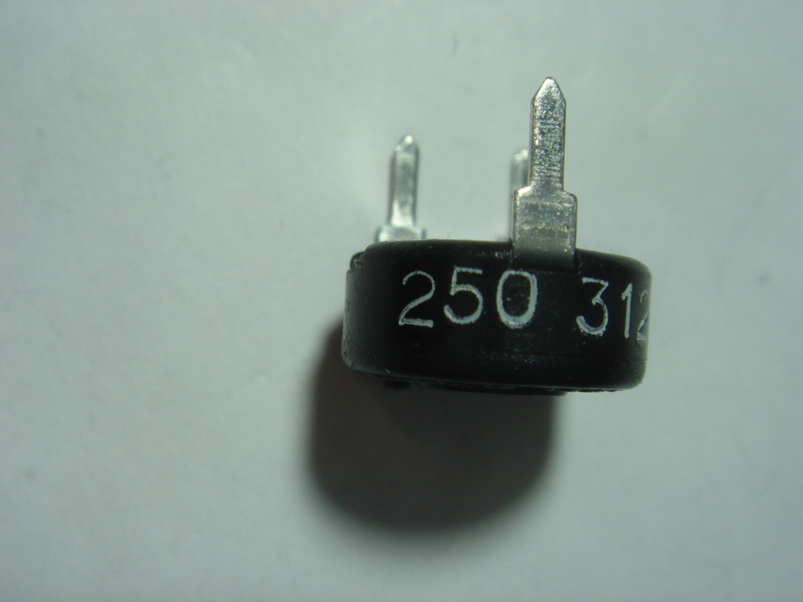 250R 250 Ohm TRIMMER Piher PT10L Horizontal #17PY