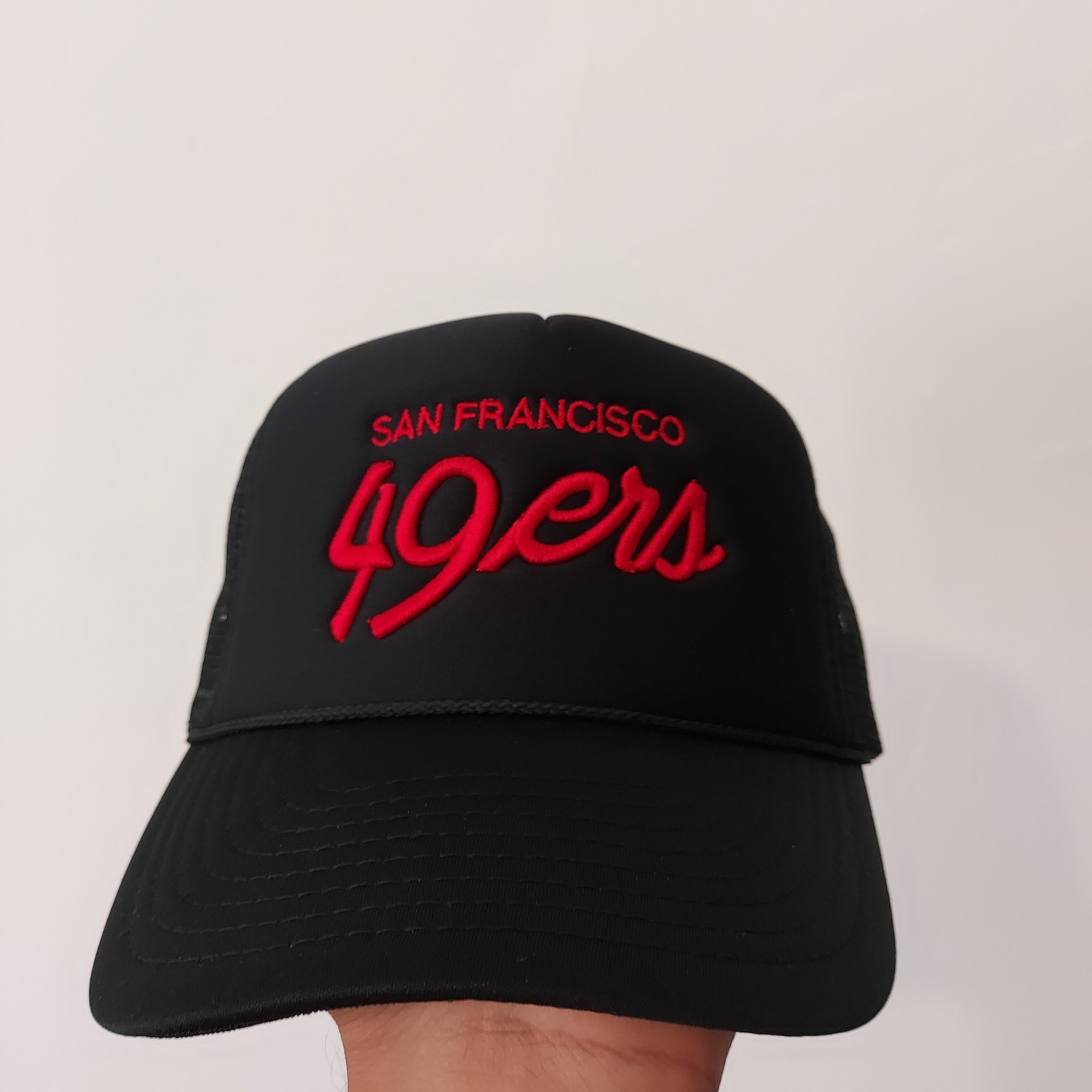San Francisco 49ers Trucker Snapback