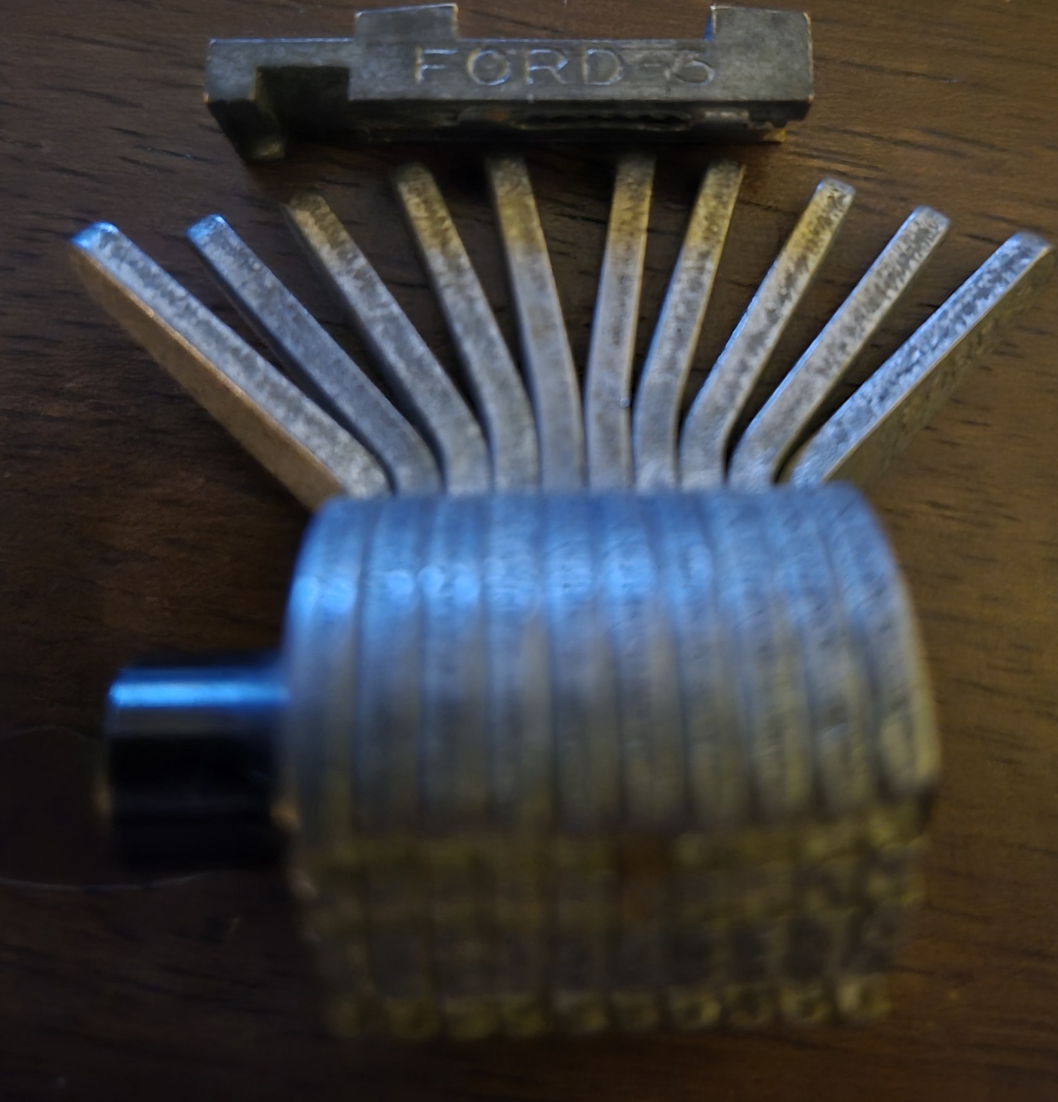 Locksmith Curtis Clipper Ford 10 CUT  CAM/CARRIAGE Ford 3