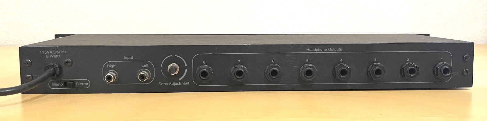 EDCOR HA800C 8-Way HEADPHONE AMPLIFIER - Rackmount - TESTED
