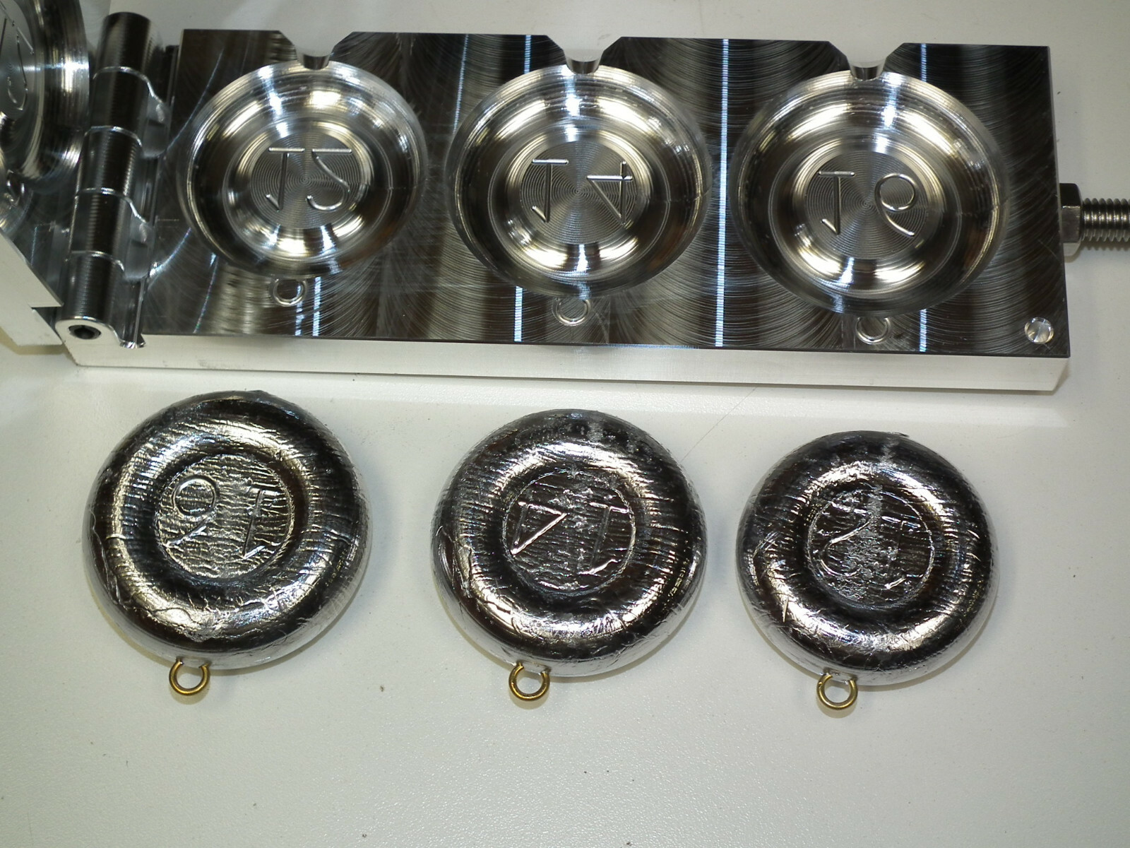 Saltwater Disc Sinker mold 12,14,16oz CNC Aluminum Salmon River