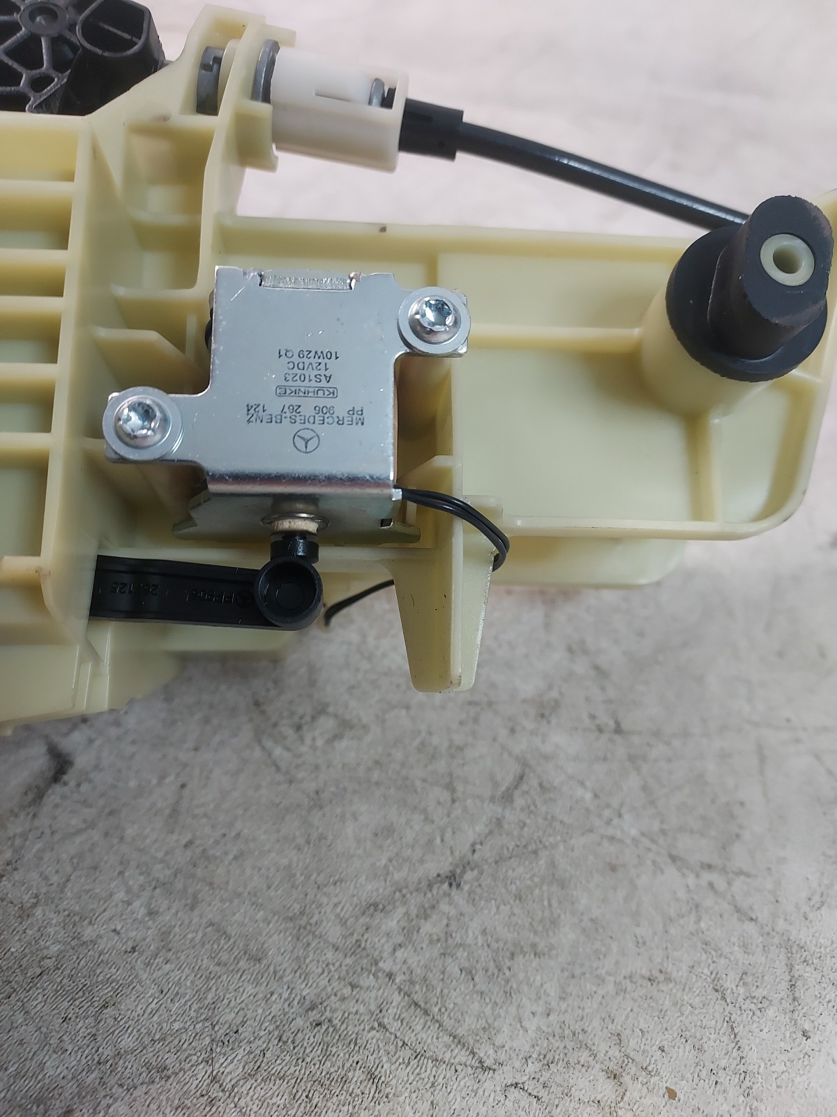 2007-2018 Sprinter 2500 3500 Automatic Shifter Selector PP906267017 OEM