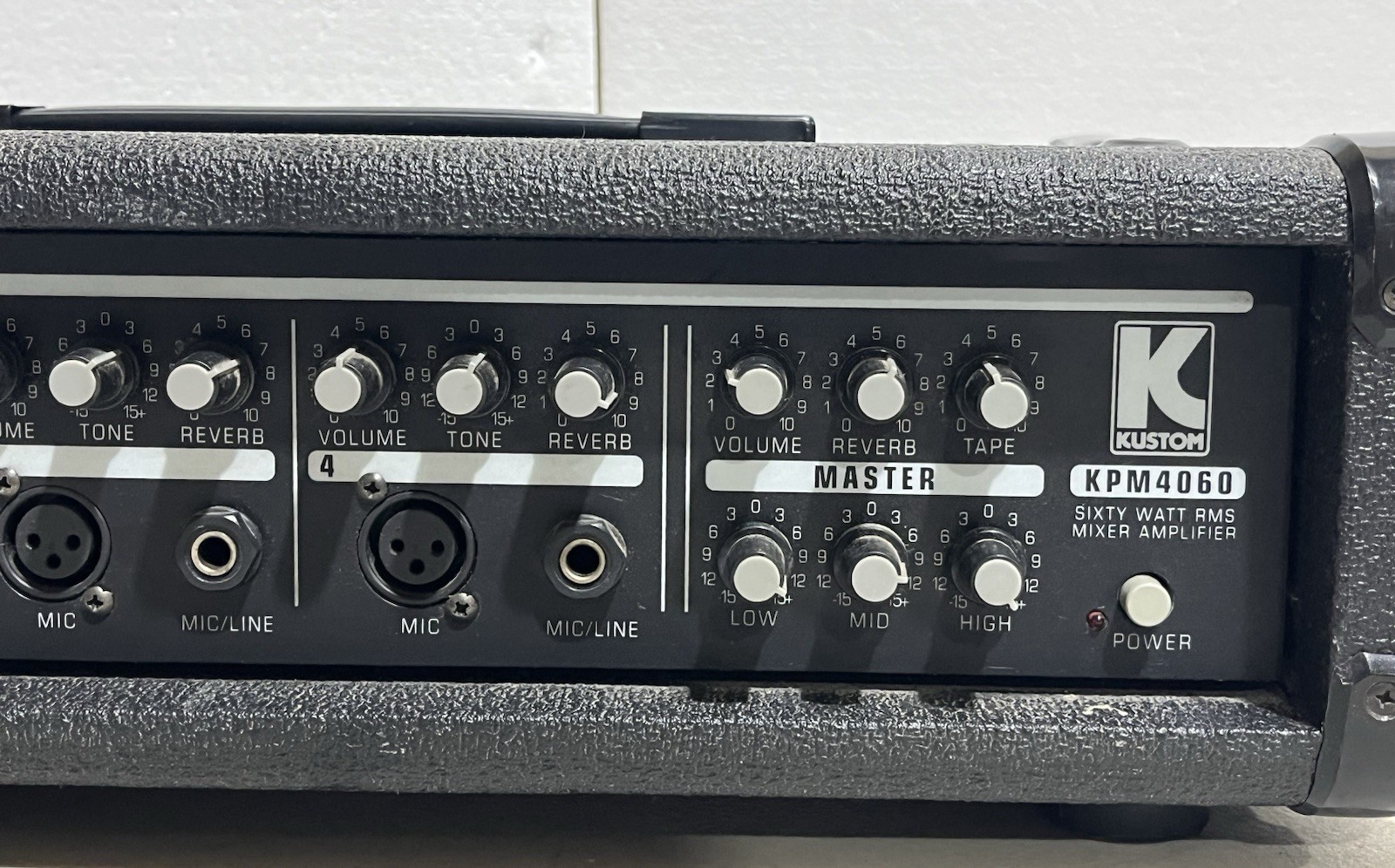 KUSTOM KPM4060 Mixer Amplifier