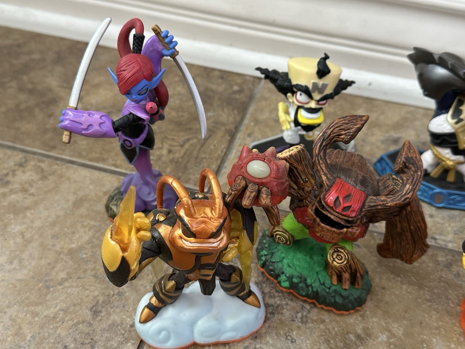 SkyLanders Activision Lot of 7 Figures