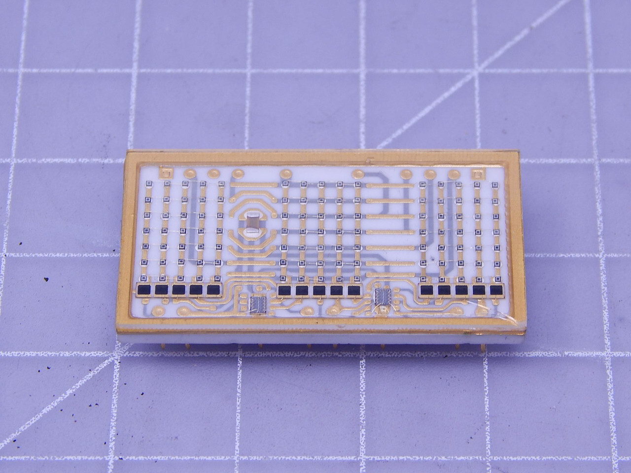 MIS 19554 DISPLAY ELEMENT MICRO CIRCUIT T142391
