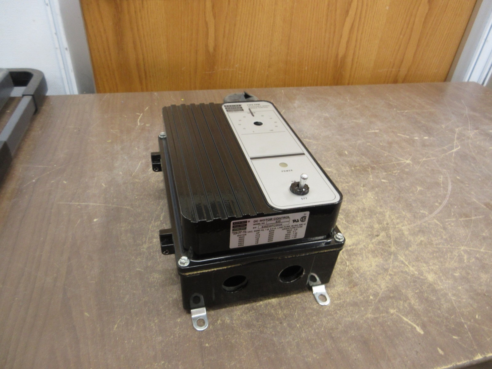 Bodine DC Motor Control 835 115V 50/60Hz 1Ph 4.2A Used