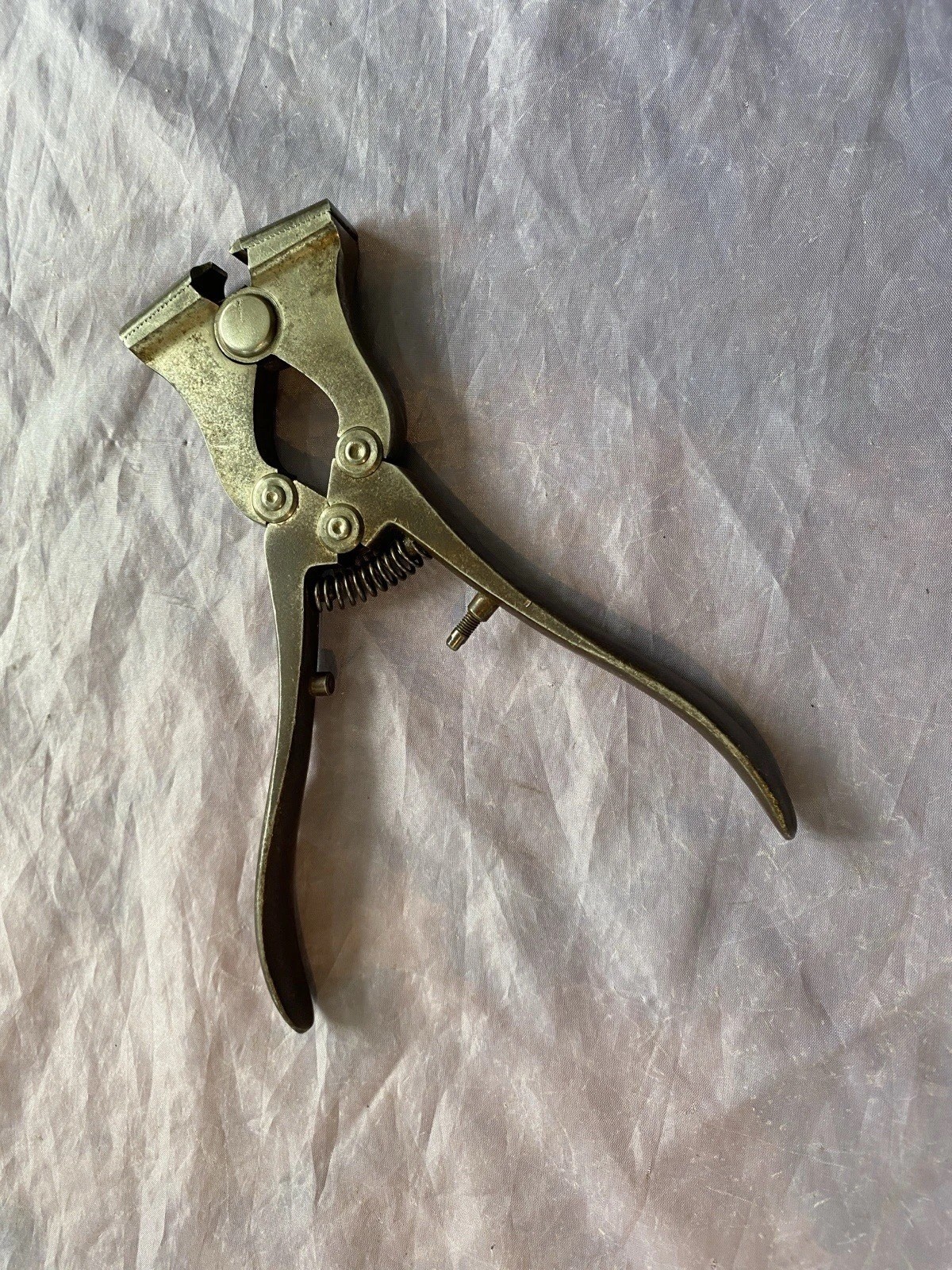 VINTAGE EARIY L S STARRETT MUSIC WIRE CUTTER - VERY GOOD COND NICE PATINA