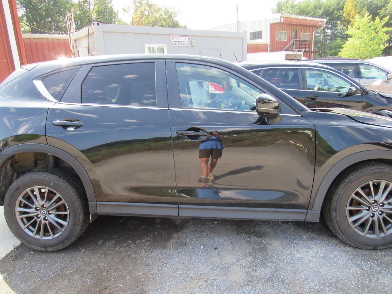 CX-5 2019 Glove Box 1071790
