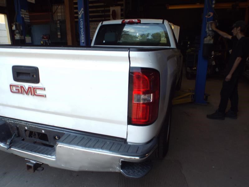 SIERRA150 2016 Glove Box 456685