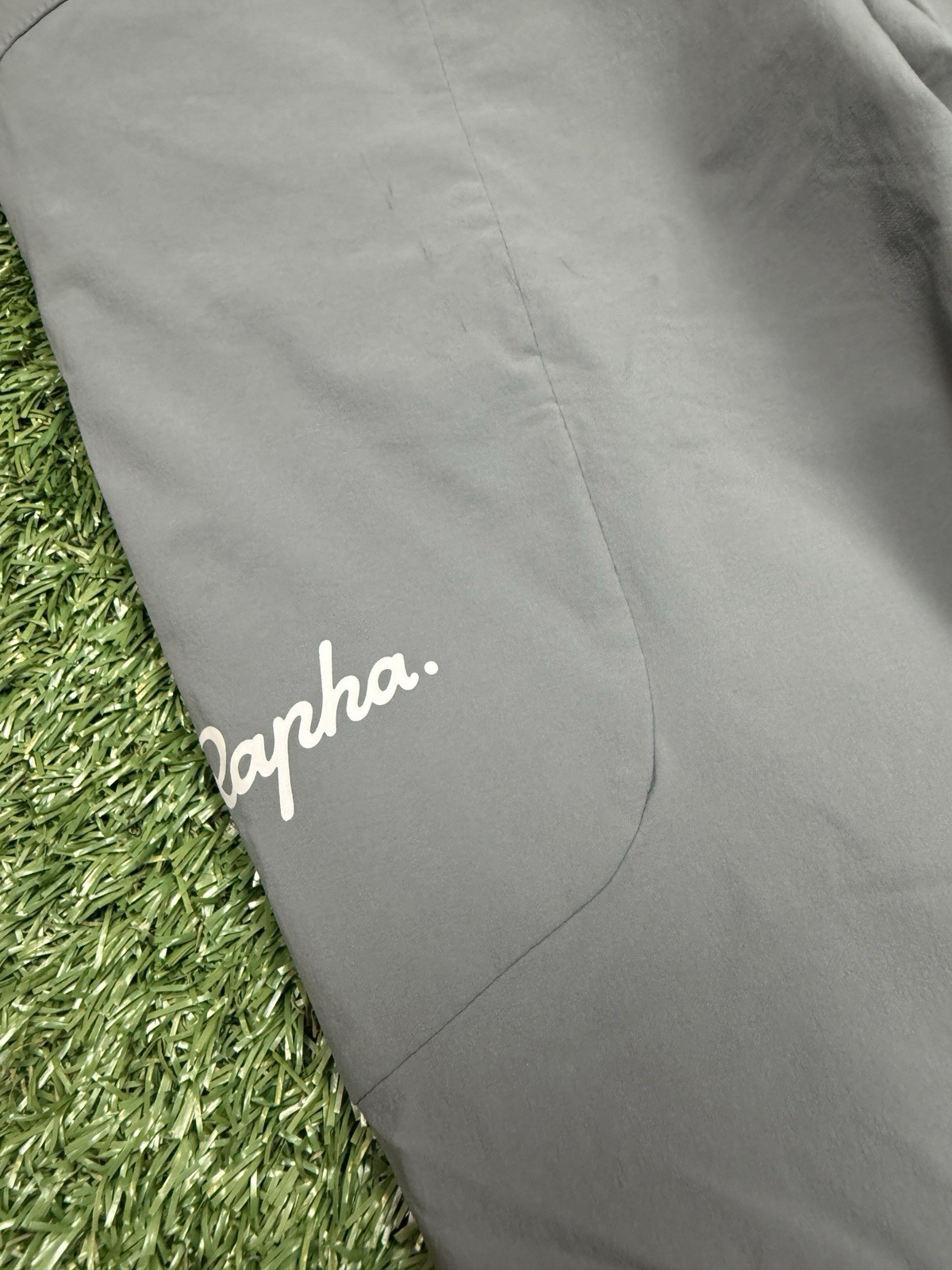 Gently Worn Rapha Explore Nylone Pants Size Medium