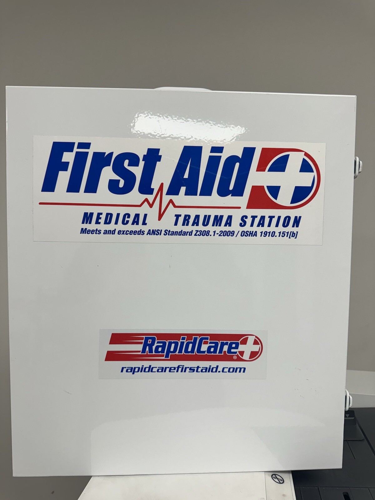 First Aid Industrial Steel Cabinet 150 Person Kit OSHA/ANSI -Compliant Emergency