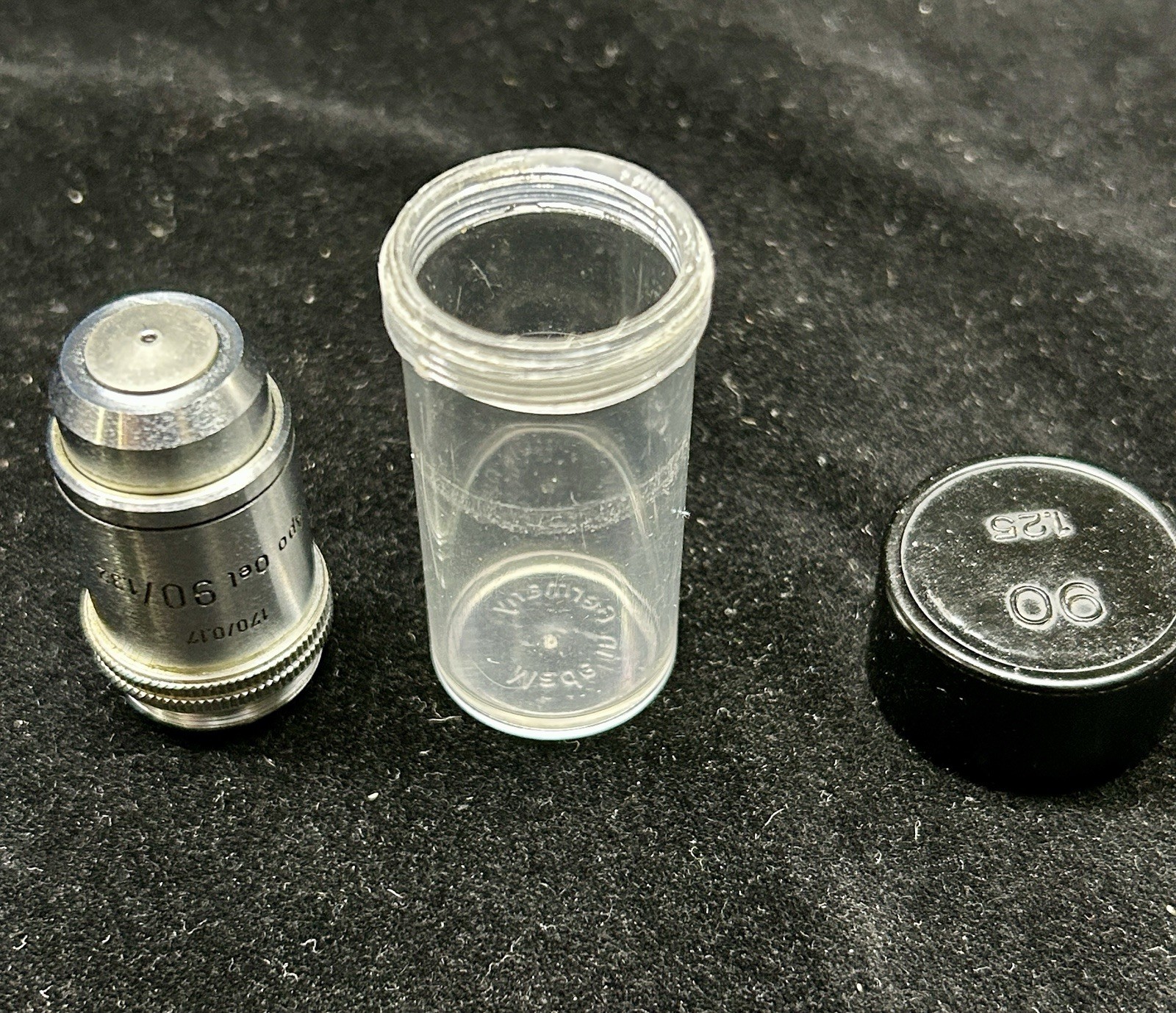 Leitz 90x APO Oil immersion Objective 170/0.17 1.32